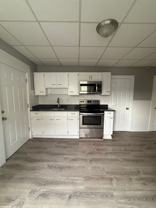 27 Ellen Avenue, Chicopee. MA, 01013. - Photo 1 of 1
