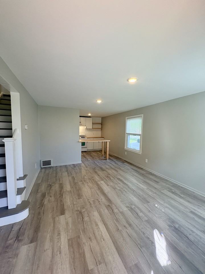 14006 Seneca Ct #14006 - Photo 7 of 15