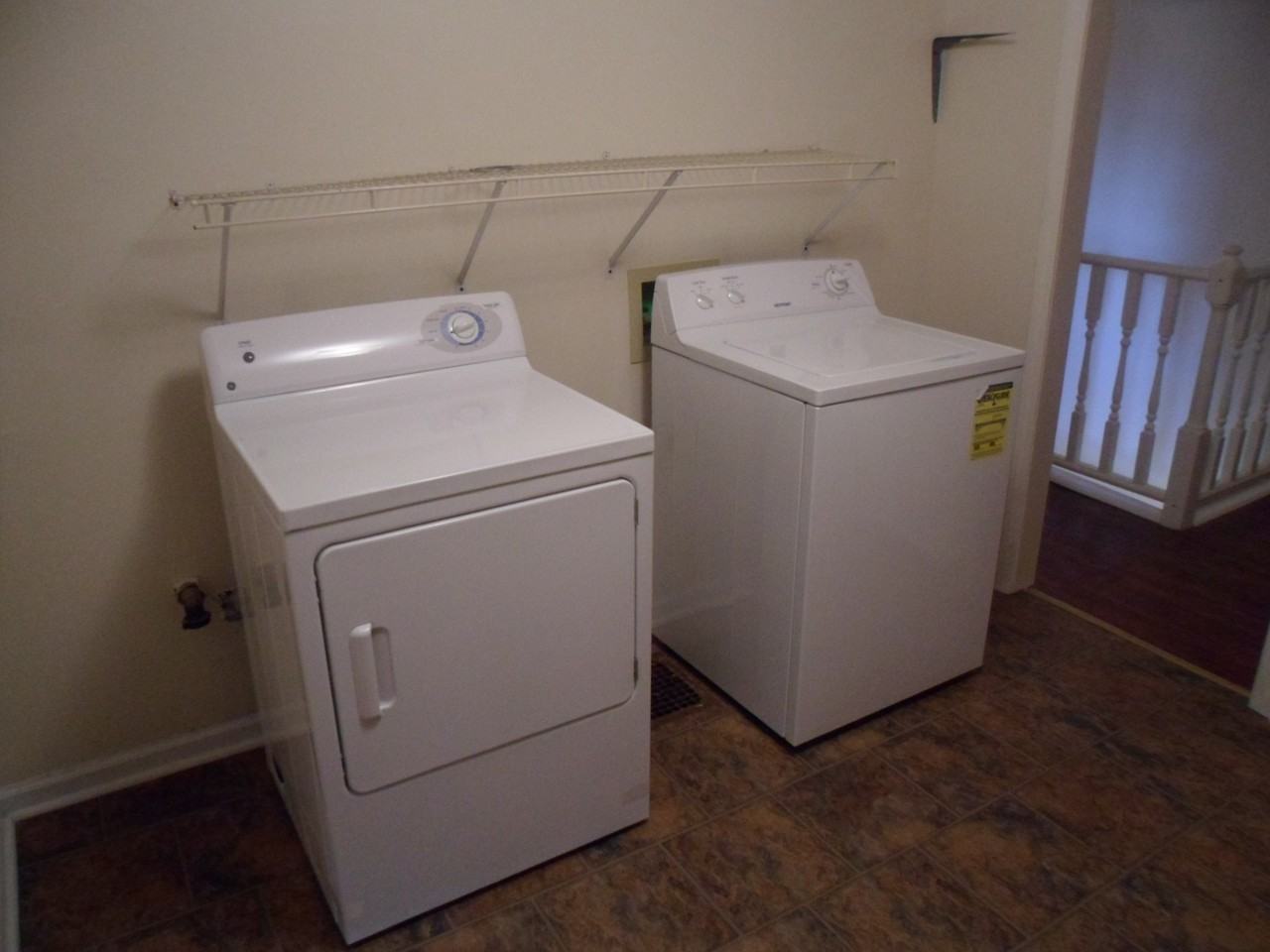 297 American Ave #1 - Photo 4 of 12