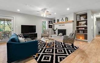 15 Churchill Dr - Photo 1 of 1