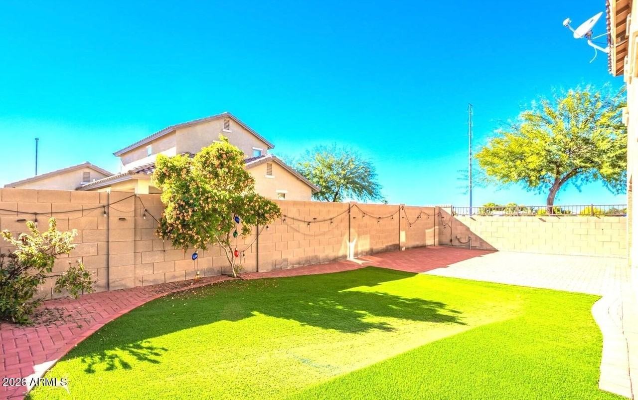 3853 E Claxton Ave - Photo 3 of 3