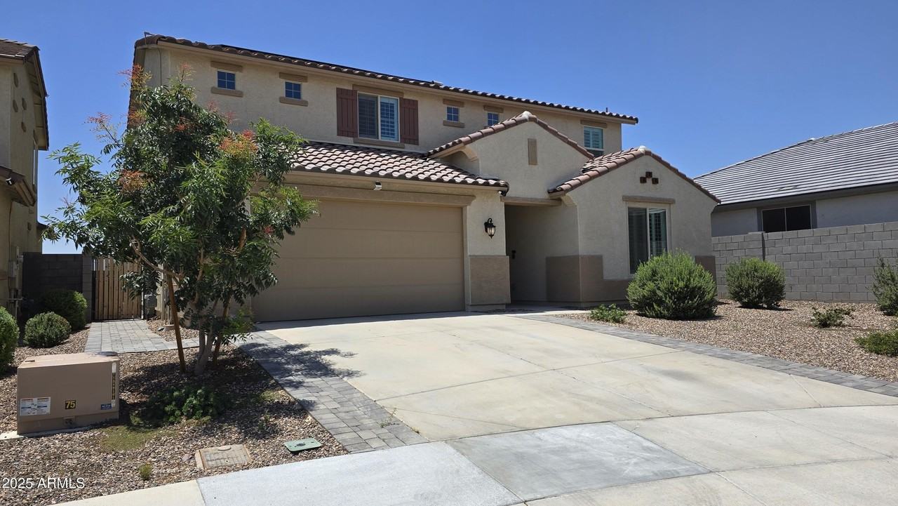 27156 N 169th Dr - Photo 2 of 45