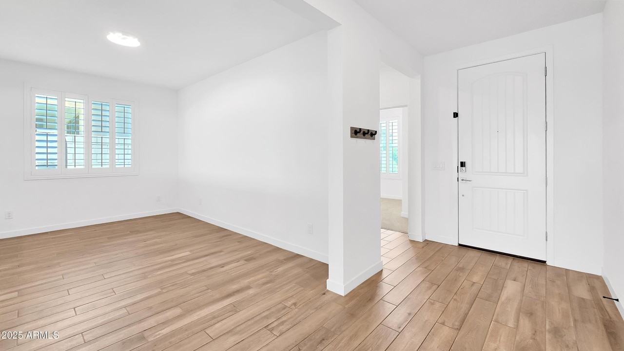 27156 N 169th Dr - Photo 4 of 45