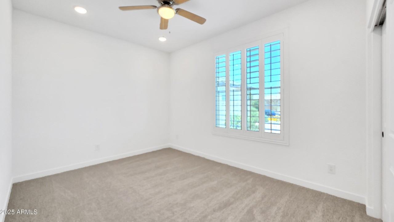 27156 N 169th Dr - Photo 5 of 45