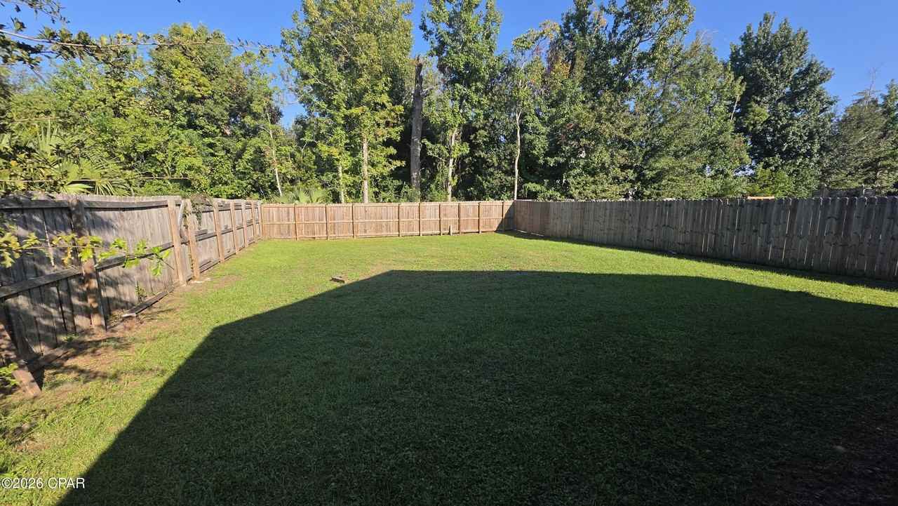 1534 Chandlee Ave - Photo 4 of 12