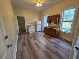 262 W 21st St #3 - Photo 1 of 1