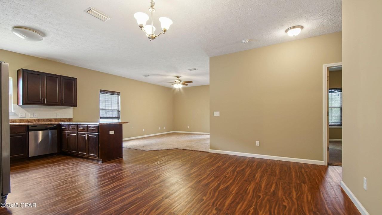 1221 E 26th St - Photo 2 of 24