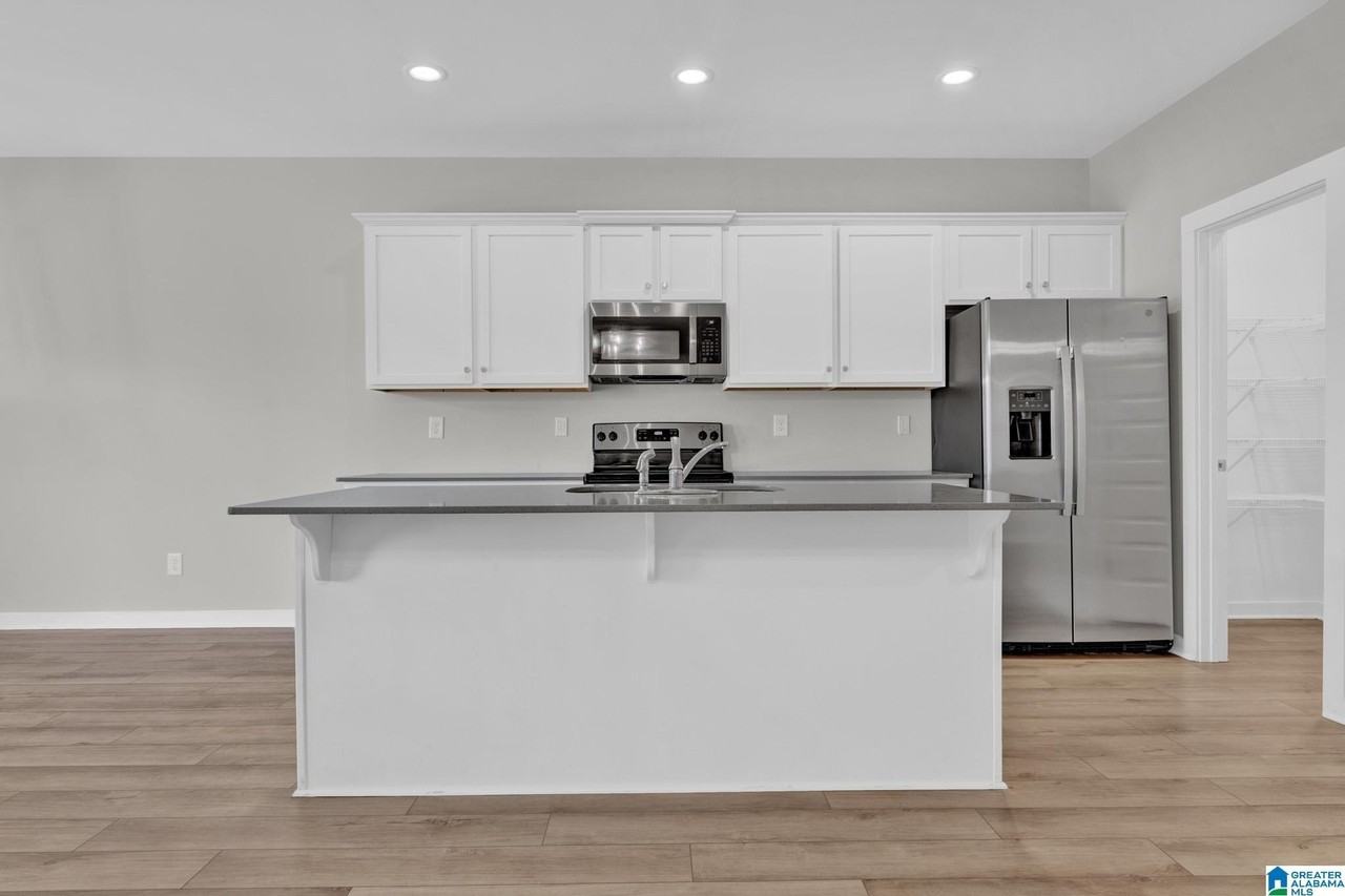 85 Kings Way - Photo 6 of 16