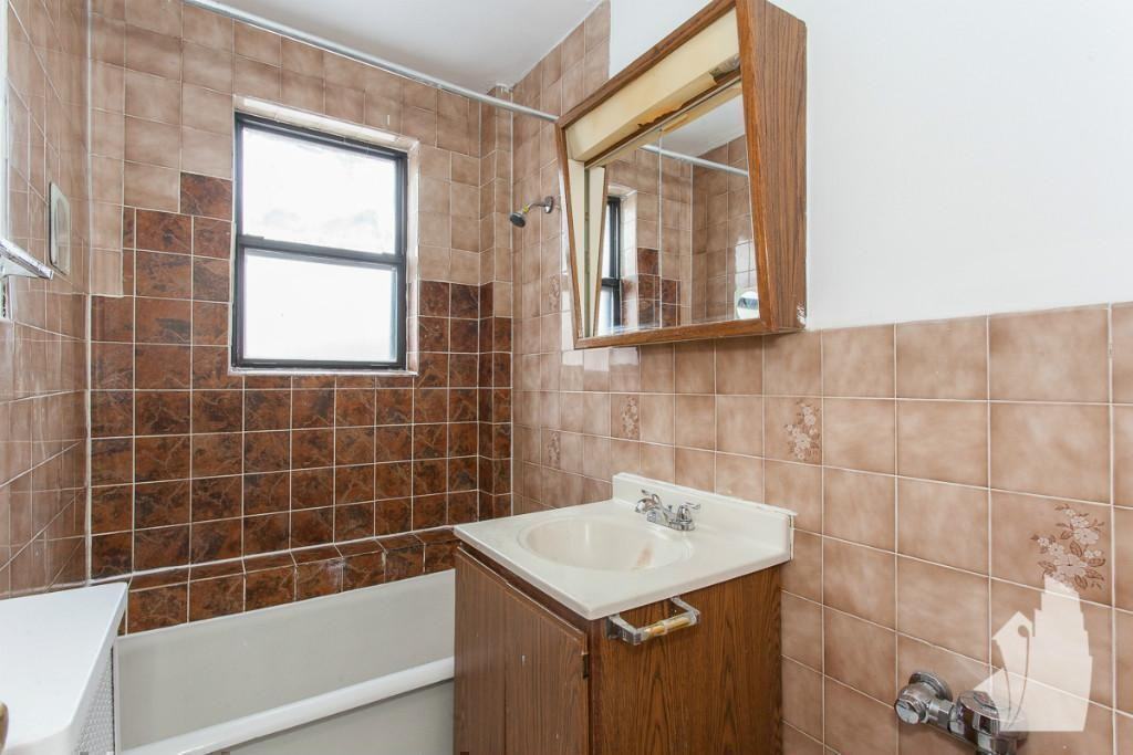 739 W Belmont Ave #217 - Photo 6 of 7