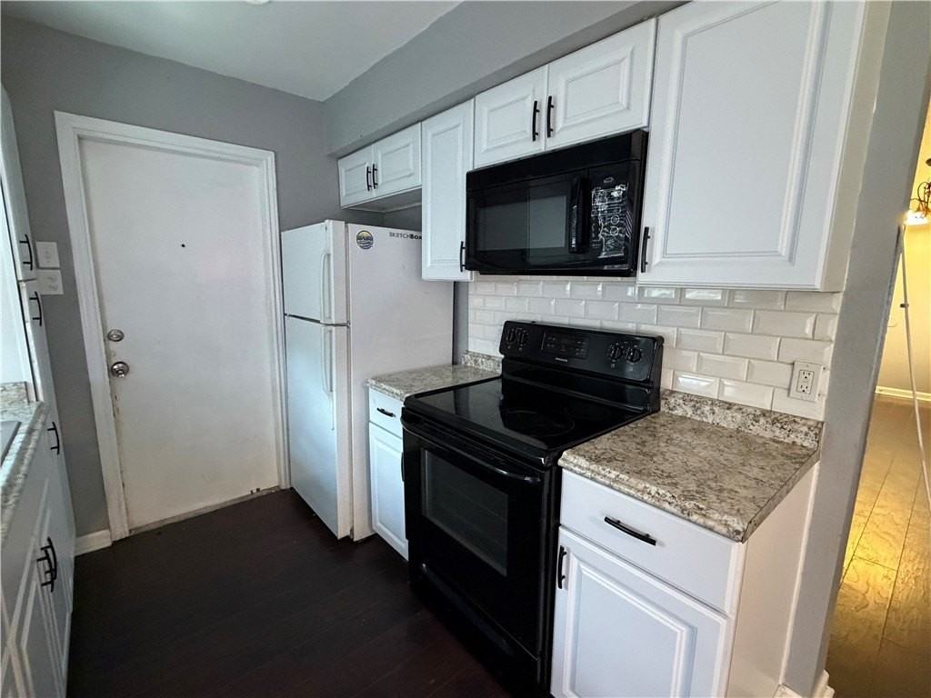 6193 Angus Dr - Photo 5 of 13