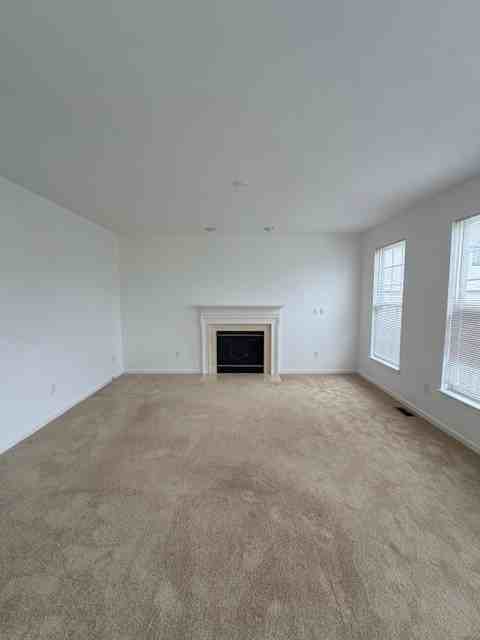 174 Tweedsmere Dr #1 - Photo 6 of 49