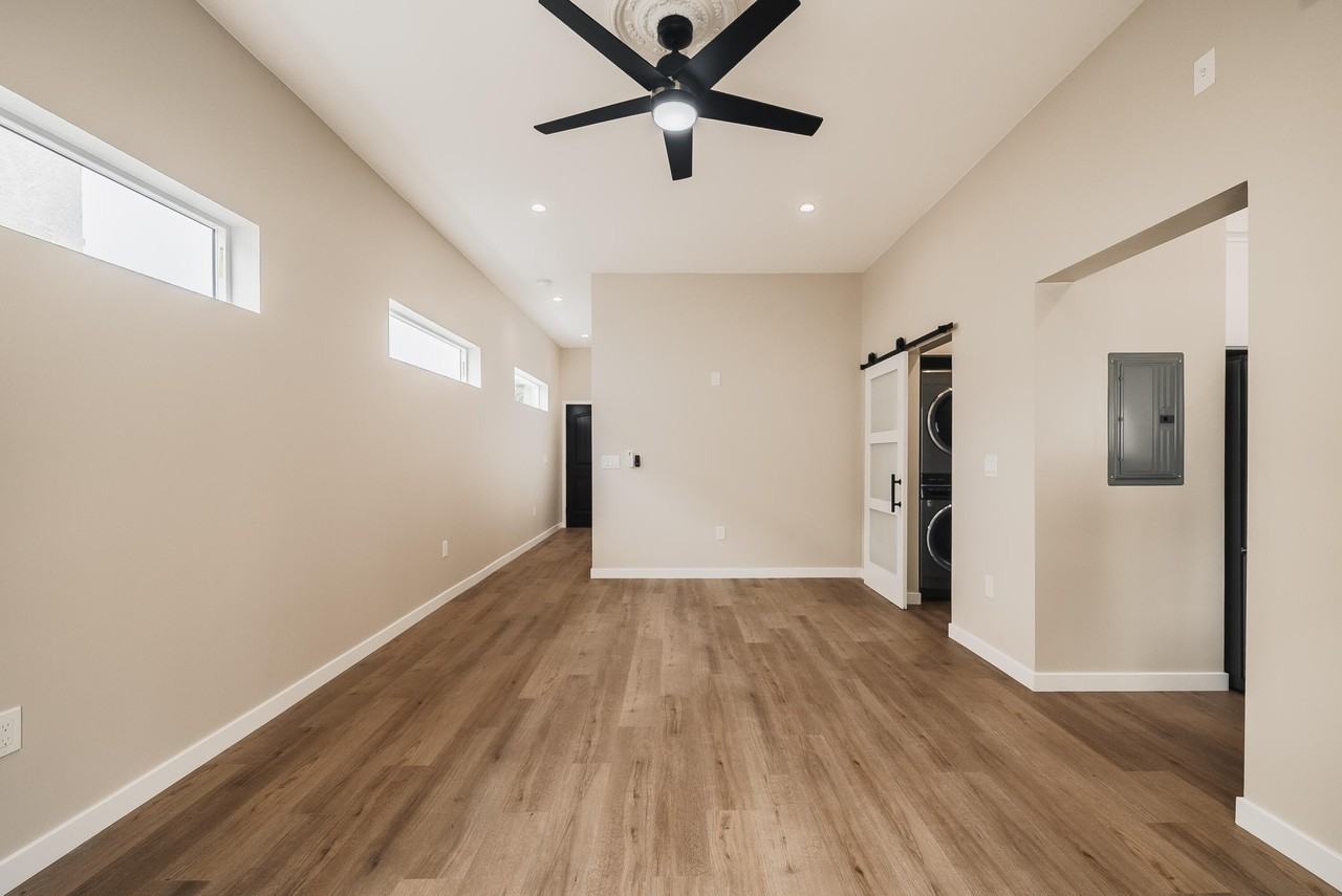 716 Portola Ave #A - Photo 5 of 24