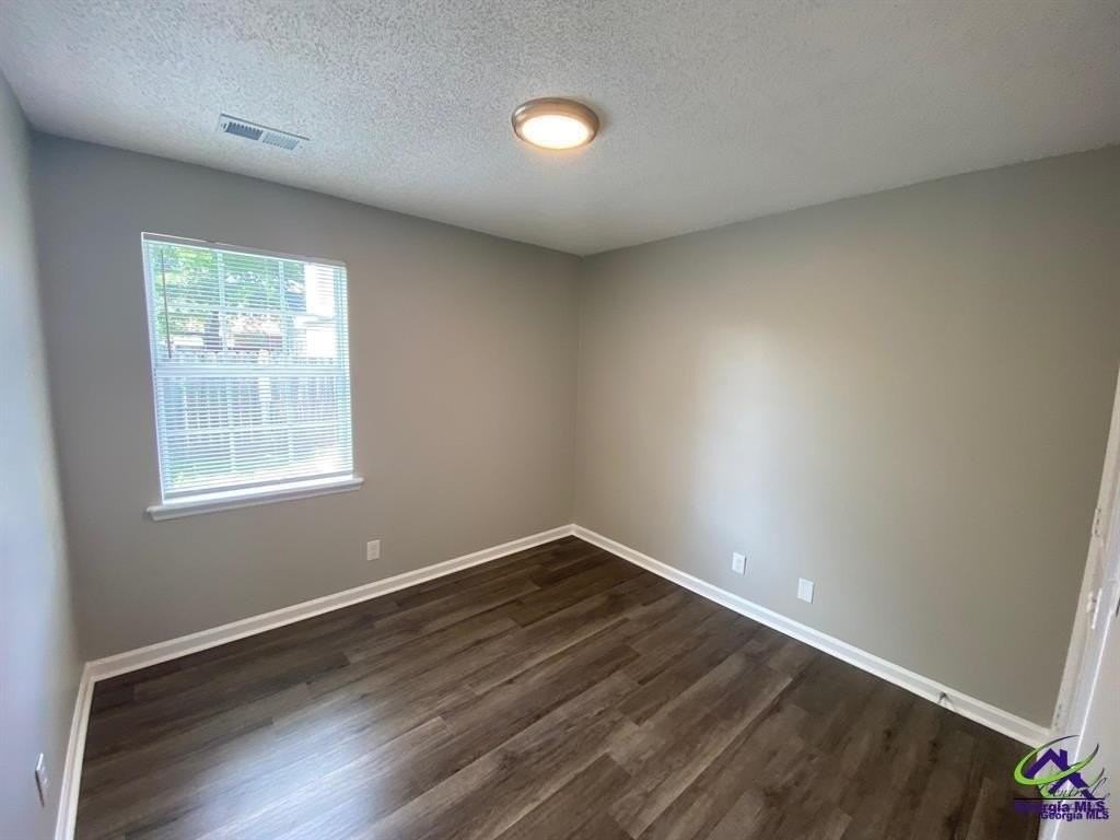 300 Peach Blossom Rd - Photo 7 of 9