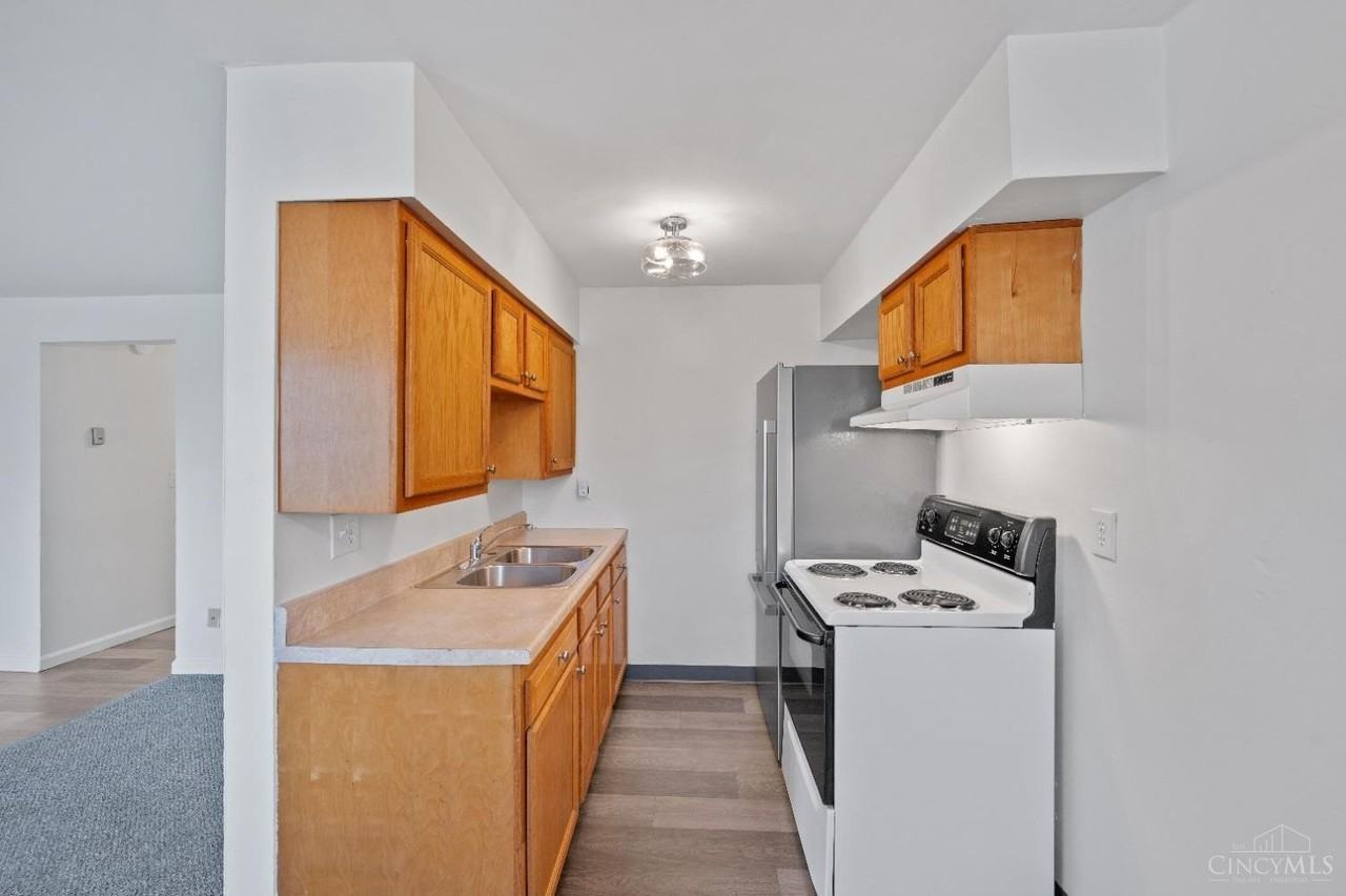 206 N East St #15 - Photo 4 of 8