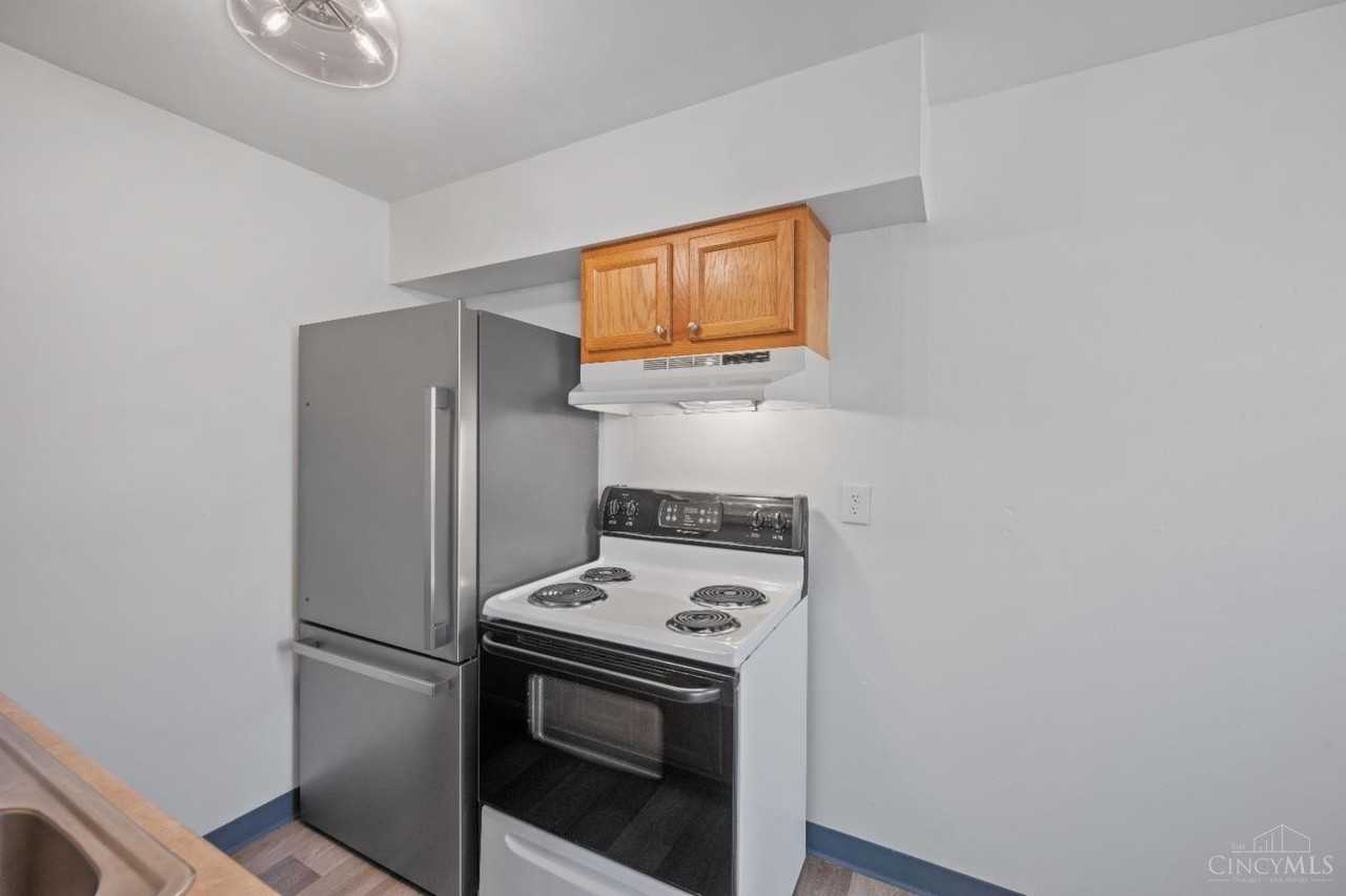206 N East St #15 - Photo 5 of 8