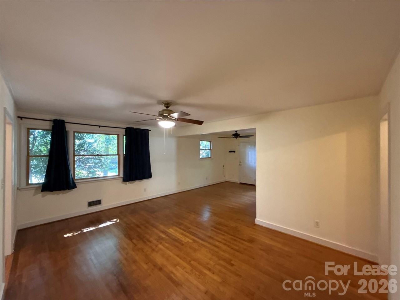 4344 University Dr - Photo 2 of 16