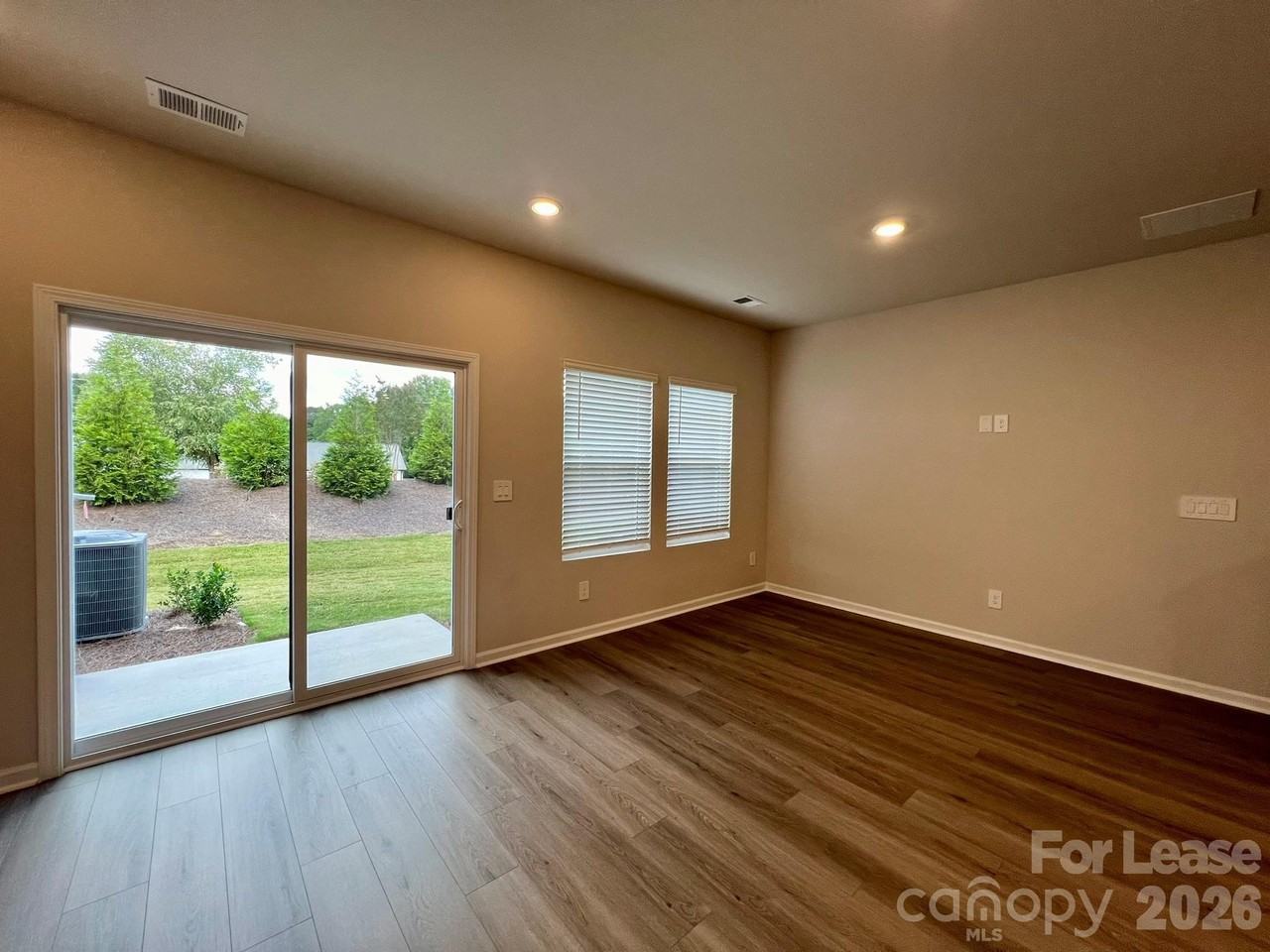 3690 Backwater St - Photo 7 of 22