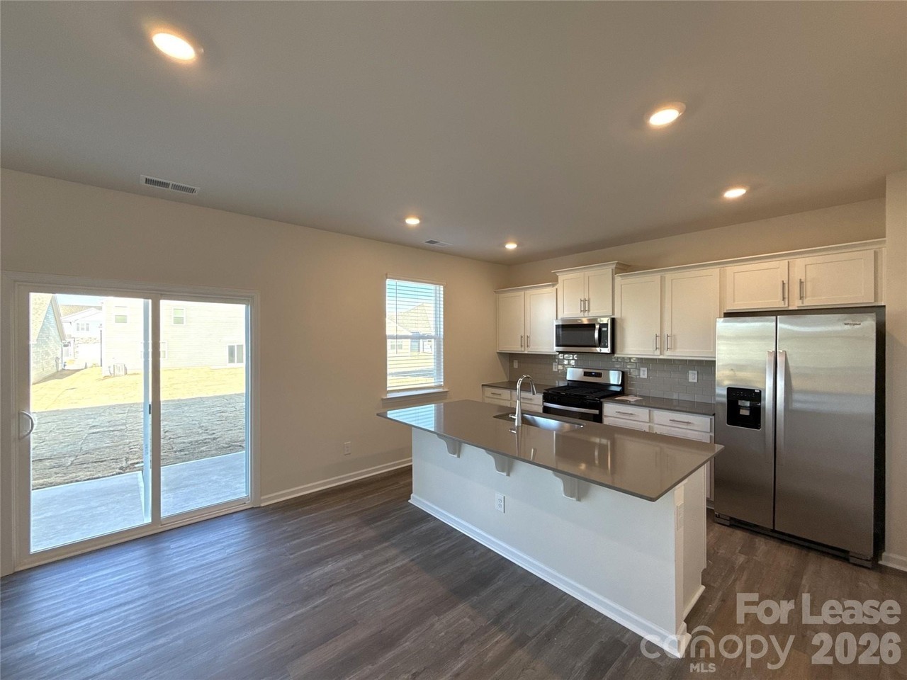 7640 Bainbridge Rd - Photo 2 of 16