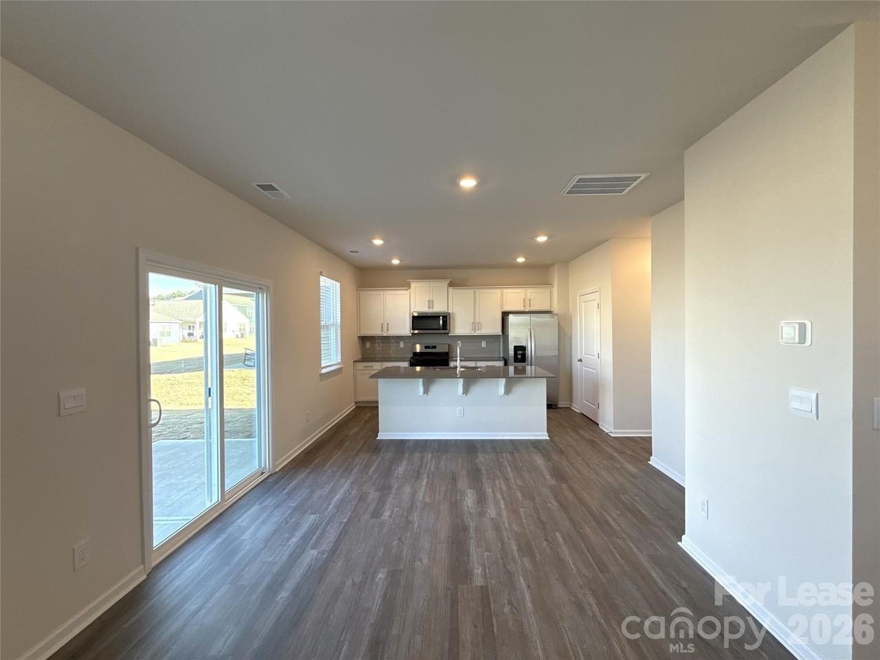 7640 Bainbridge Rd - Photo 3 of 16