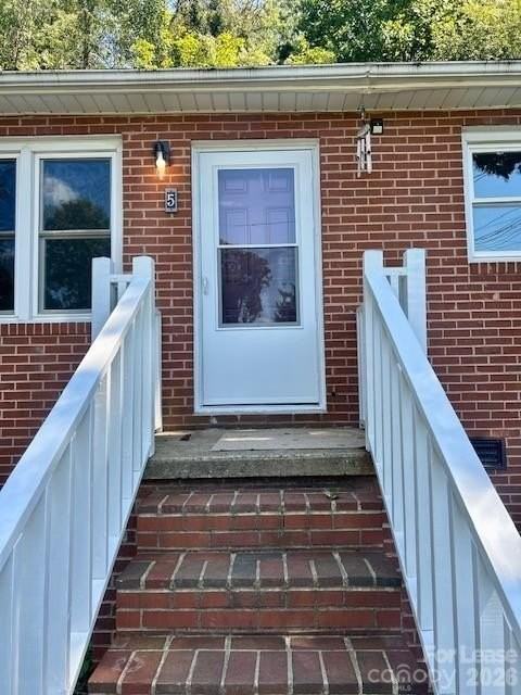 3465 Smokehouse Ct #5 - Photo 2 of 8