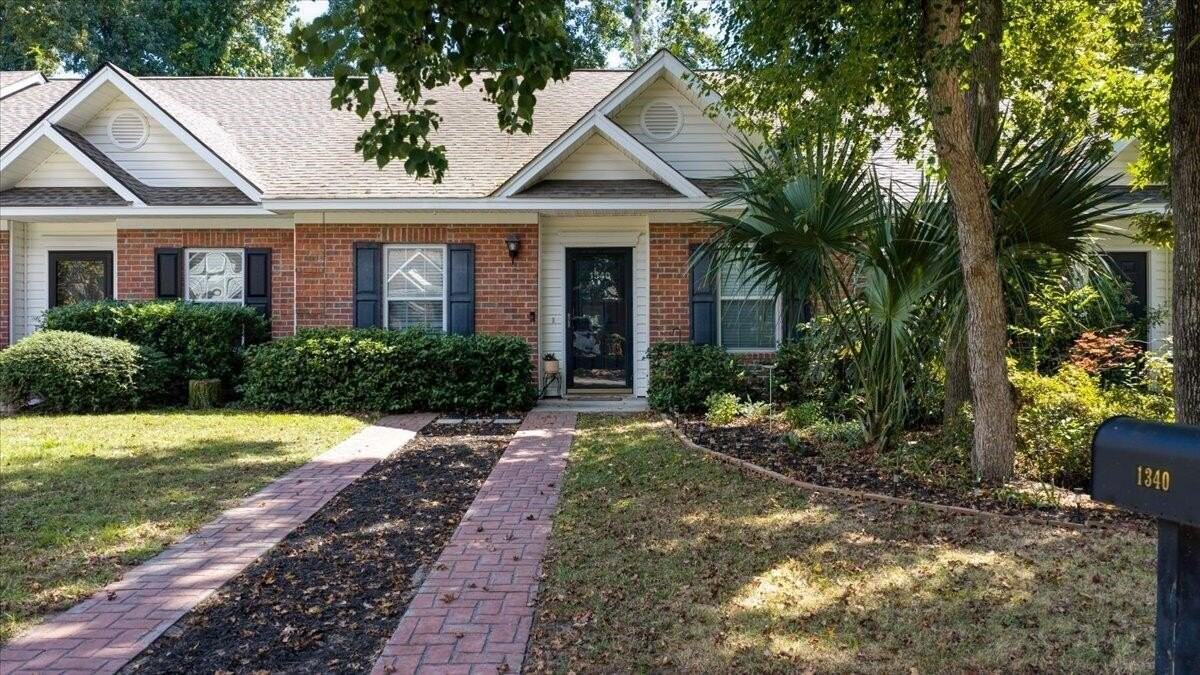 1340 Old Tabby Ln - Photo 2 of 49