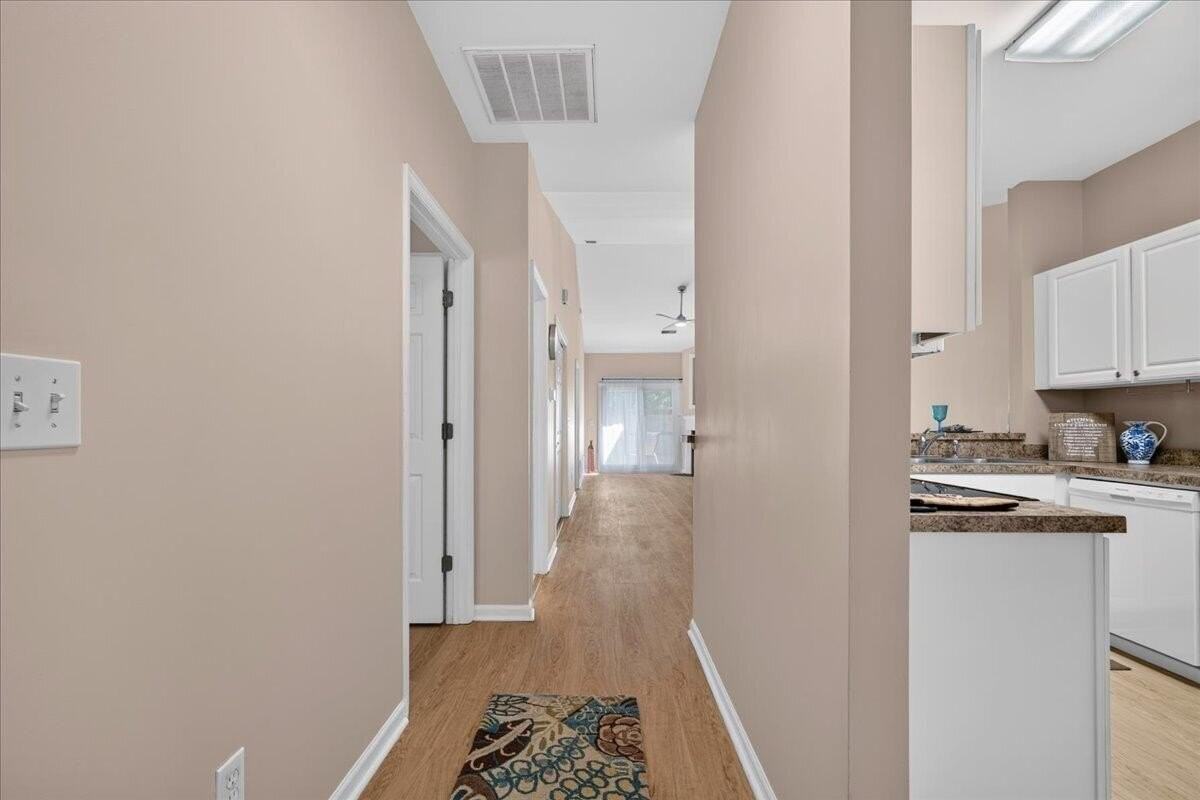 1340 Old Tabby Ln - Photo 7 of 49