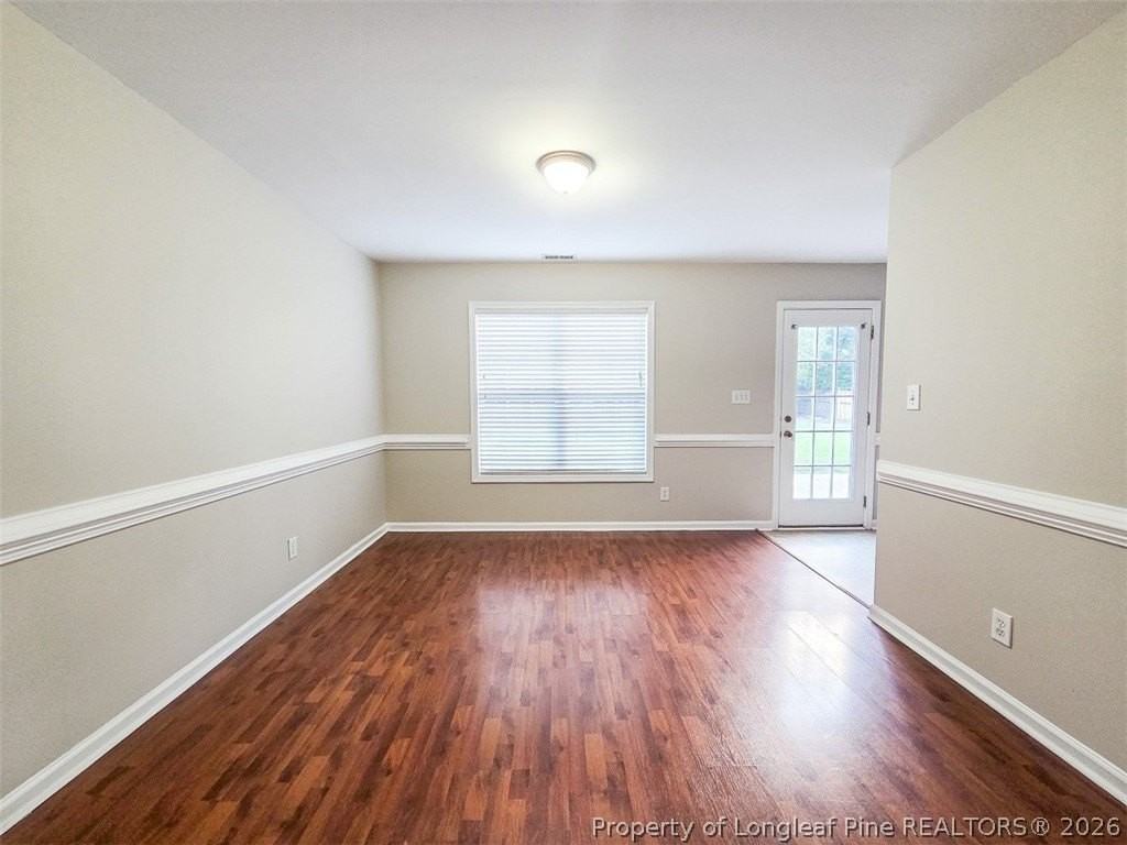 224 Fallingleaf Dr - Photo 5 of 26