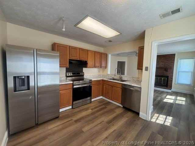 6800 Winchester St - Photo 4 of 14