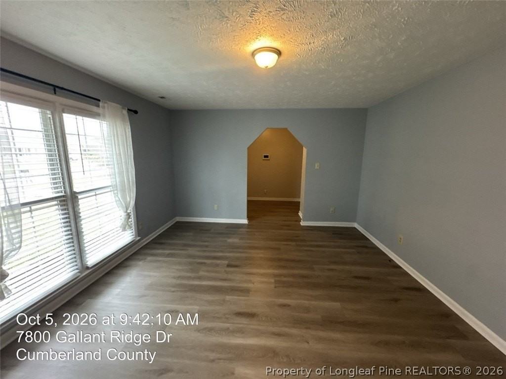 7800 Gallant Ridge Dr - Photo 5 of 24