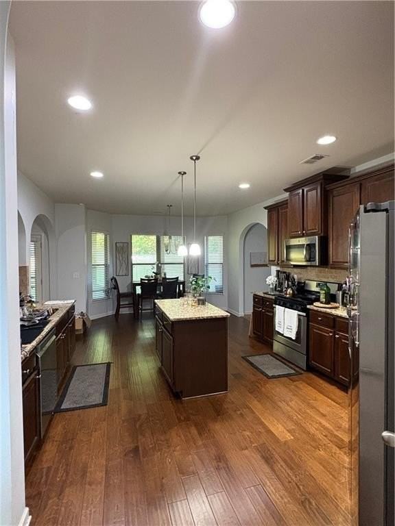 1682 Stone Meadow Rd - Photo 3 of 9