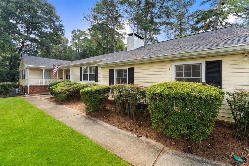 595 Hembree Rd - Photo 3 of 29