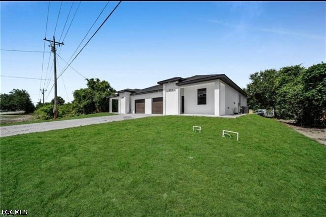 306 Bell Blvd S - Photo 2 of 17