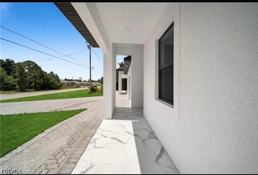 306 Bell Blvd S - Photo 4 of 17