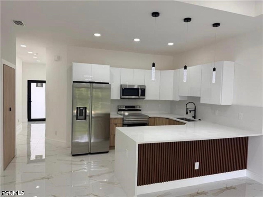 306 Bell Blvd S - Photo 7 of 17