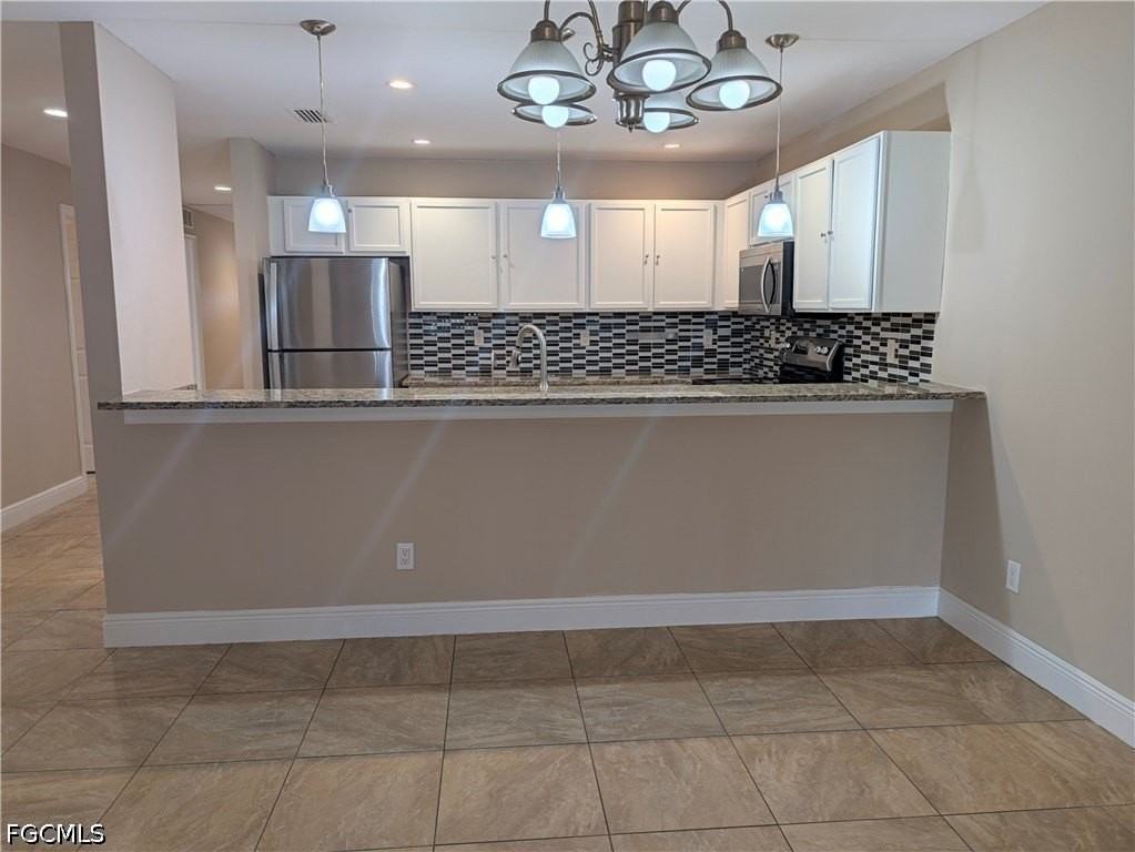 723 Homer Ave S - Photo 5 of 18