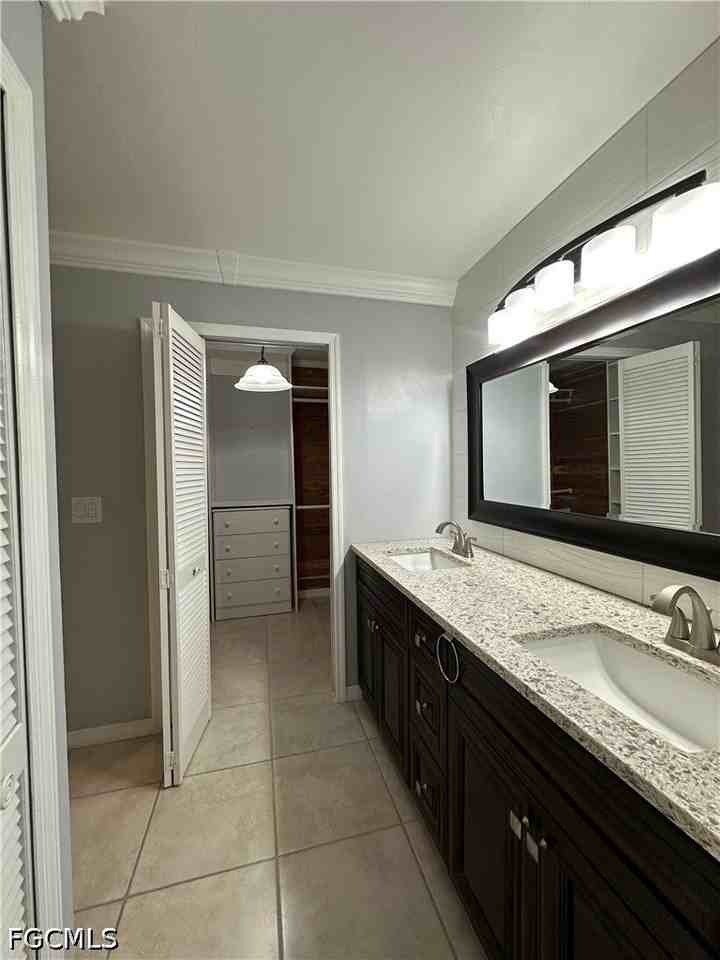 3606 Se 1st Ave - Photo 7 of 29