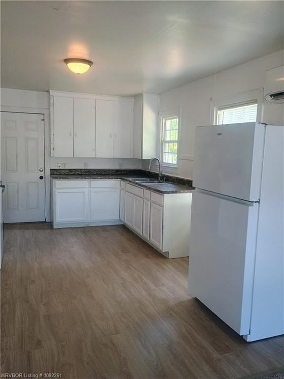 1922 Wirsing Ave - Photo 4 of 11