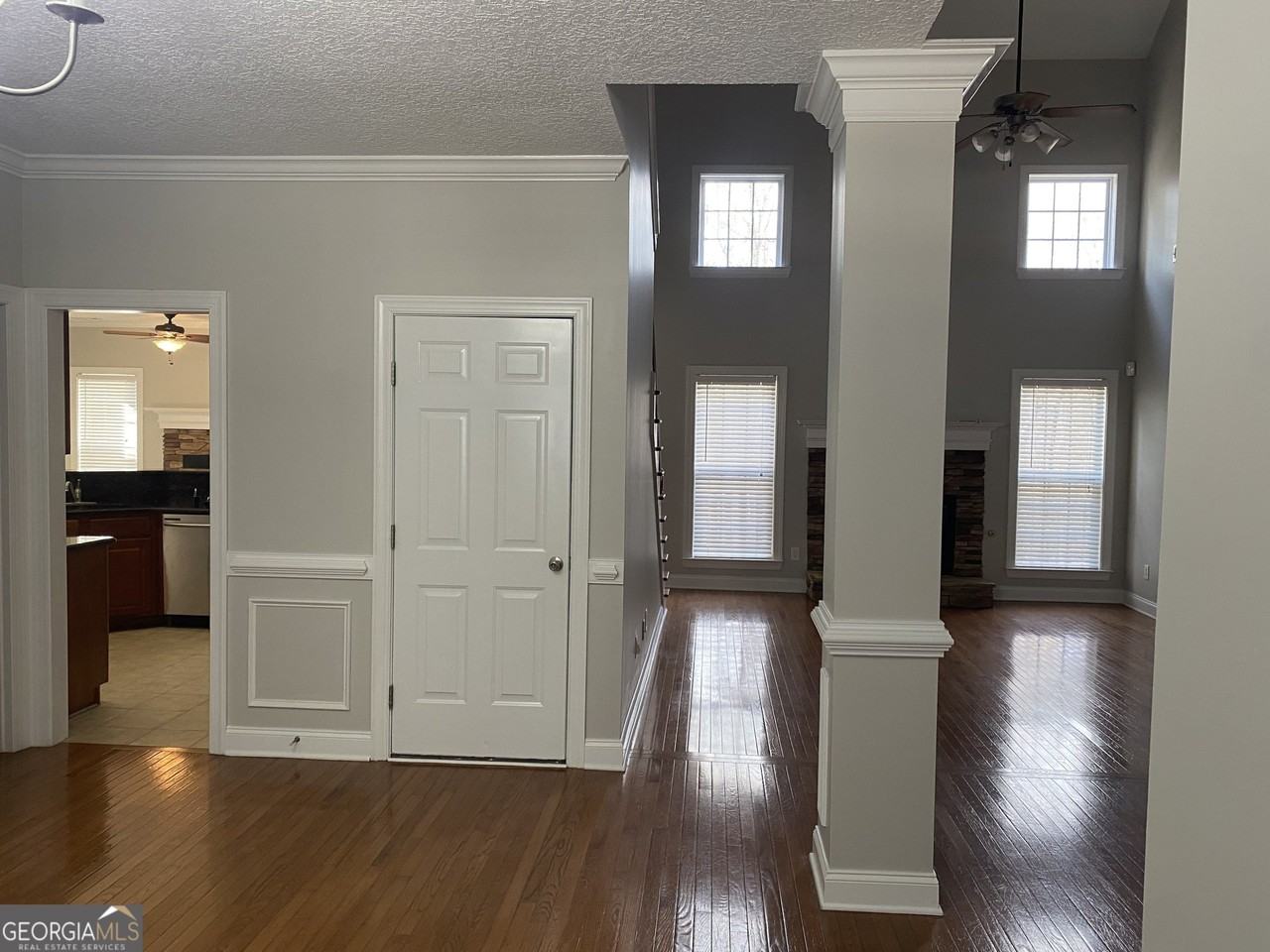 44 Vaux Way - Photo 5 of 27