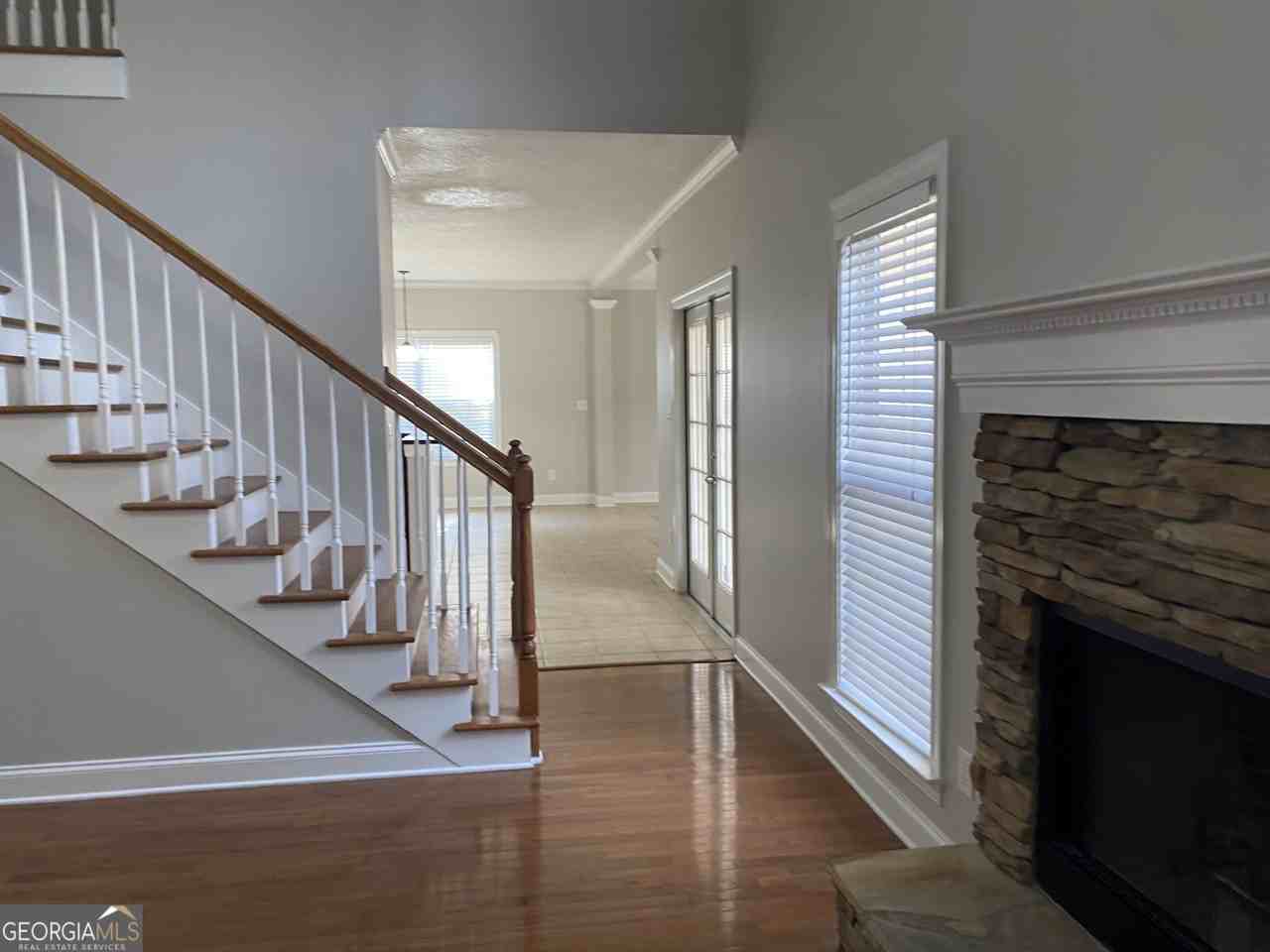 44 Vaux Way - Photo 7 of 27
