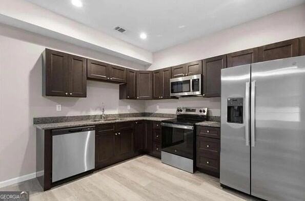 403 Breanna Way - Photo 4 of 18