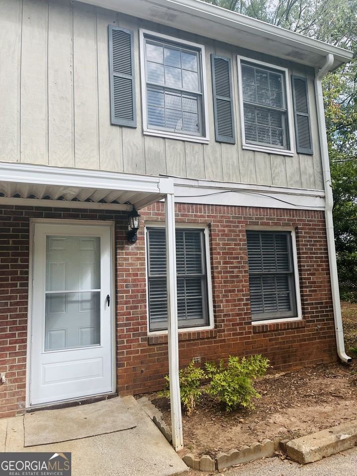 116 Lafayette Ct #118 - Photo 2 of 27