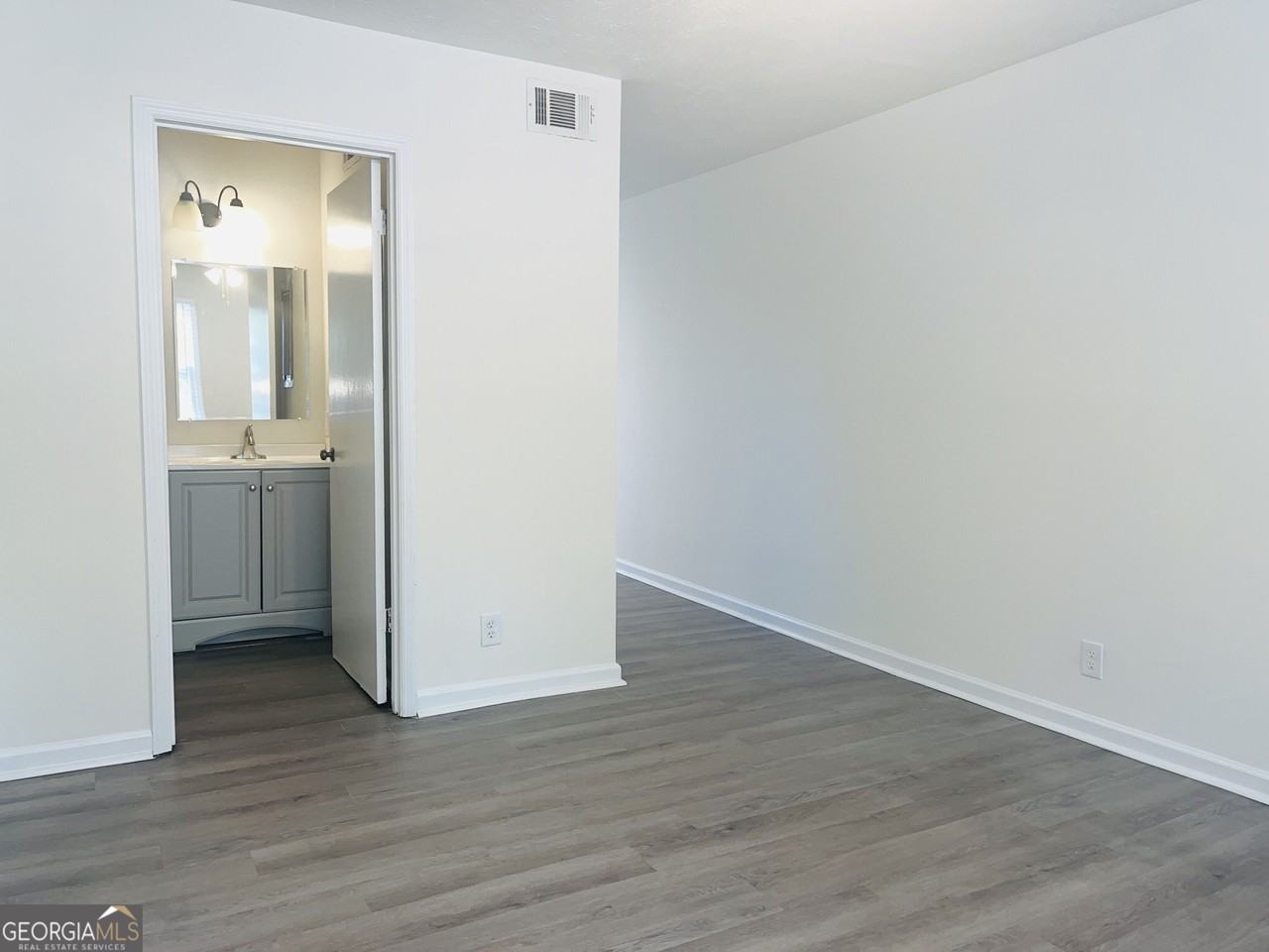 116 Lafayette Ct #118 - Photo 7 of 27