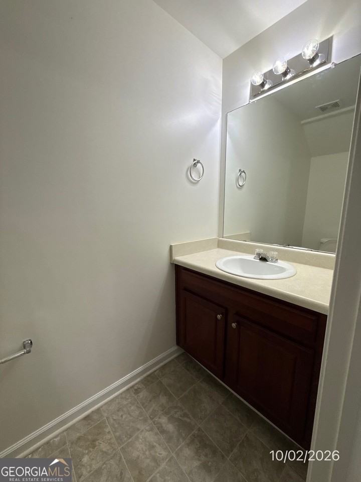1096 Mcconaughy Ct - Photo 6 of 15
