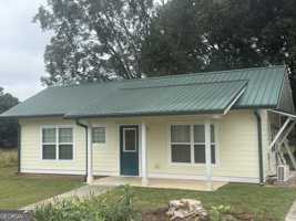 featured image of 830 Eagle Grove School Rd