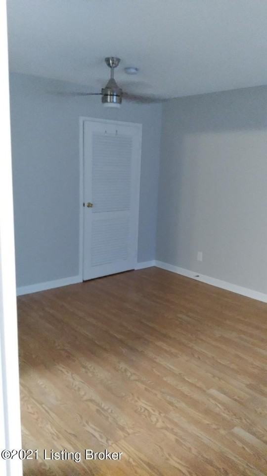 246 Chenoweth Ln - Photo 5 of 14