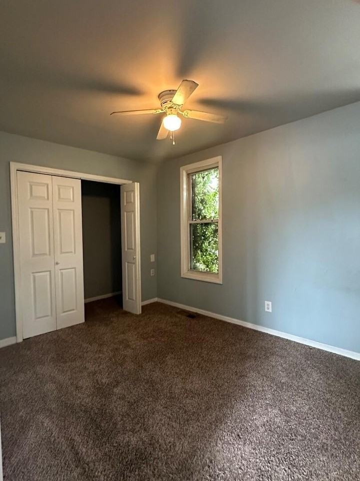 411 Main St #2A - Photo 6 of 6