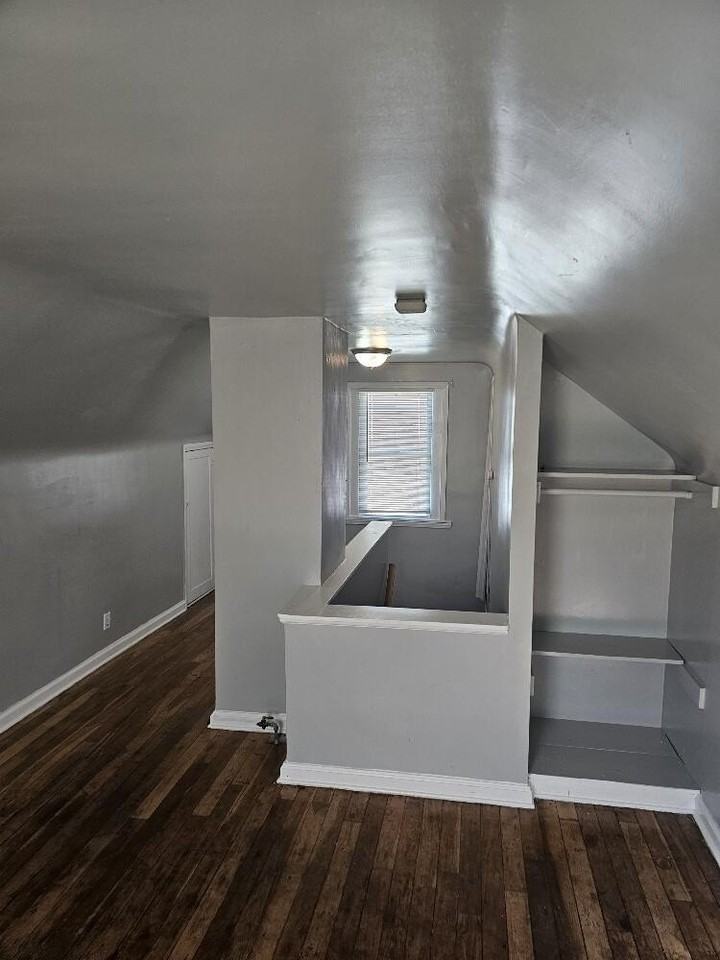 16067 Eastburn St - Photo 4 of 15