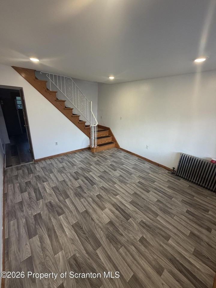 1440 Saint Ann St #1 - Photo 3 of 12