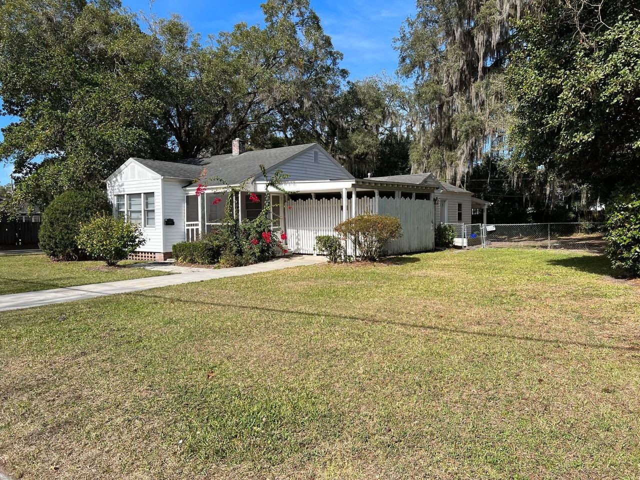 1824 Nw 5th Ave