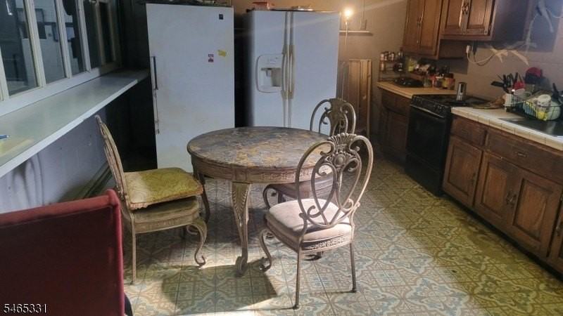 292 W Mill Rd - Photo 4 of 6